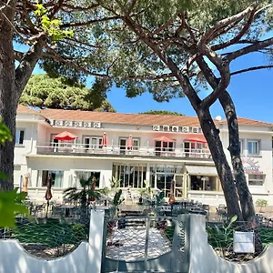 Logis Restaurant Le Kalliste Hyères